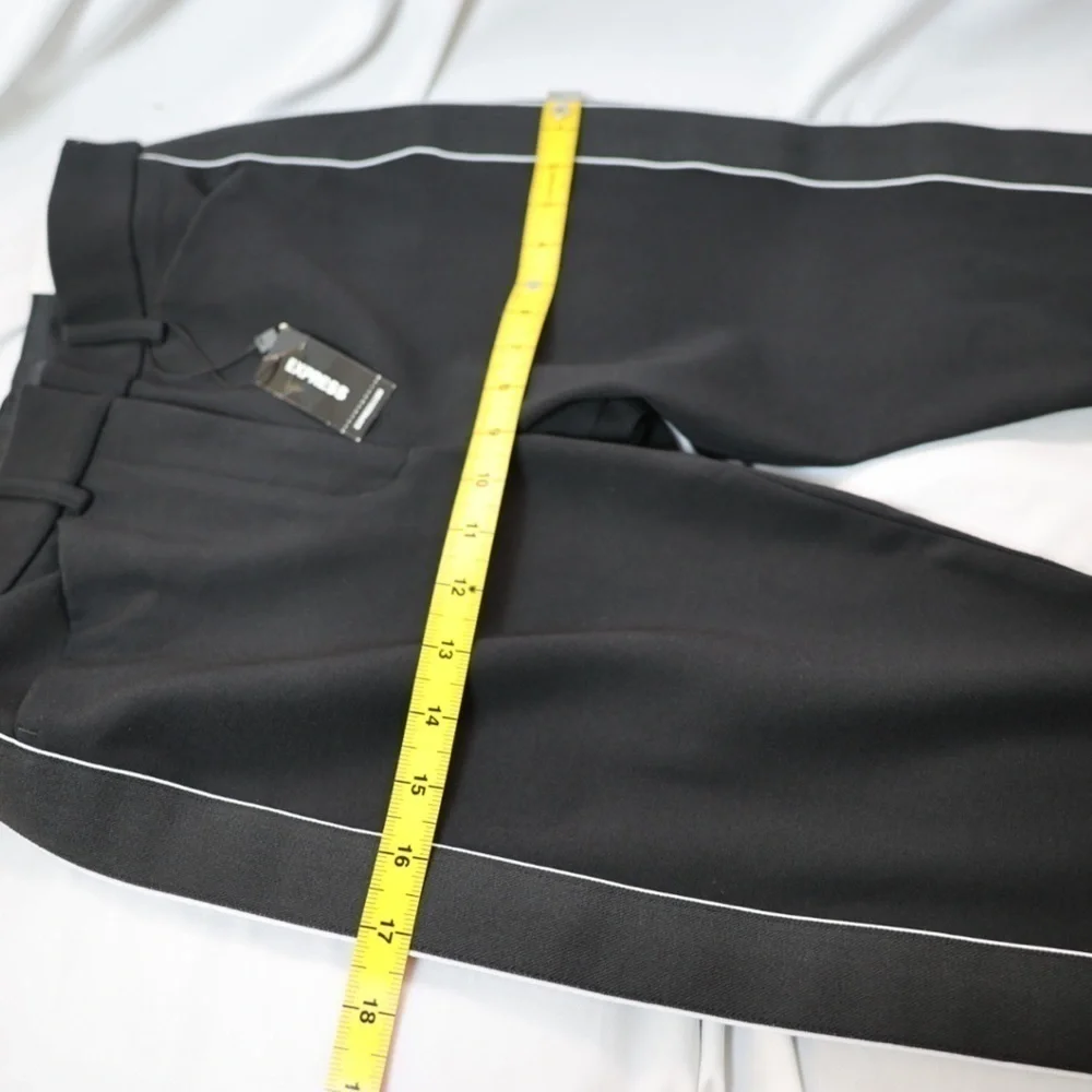 🅽🅴🆆 EXPRESS skinny high rise stretch+ women’s size 4S/4C, black white stripe